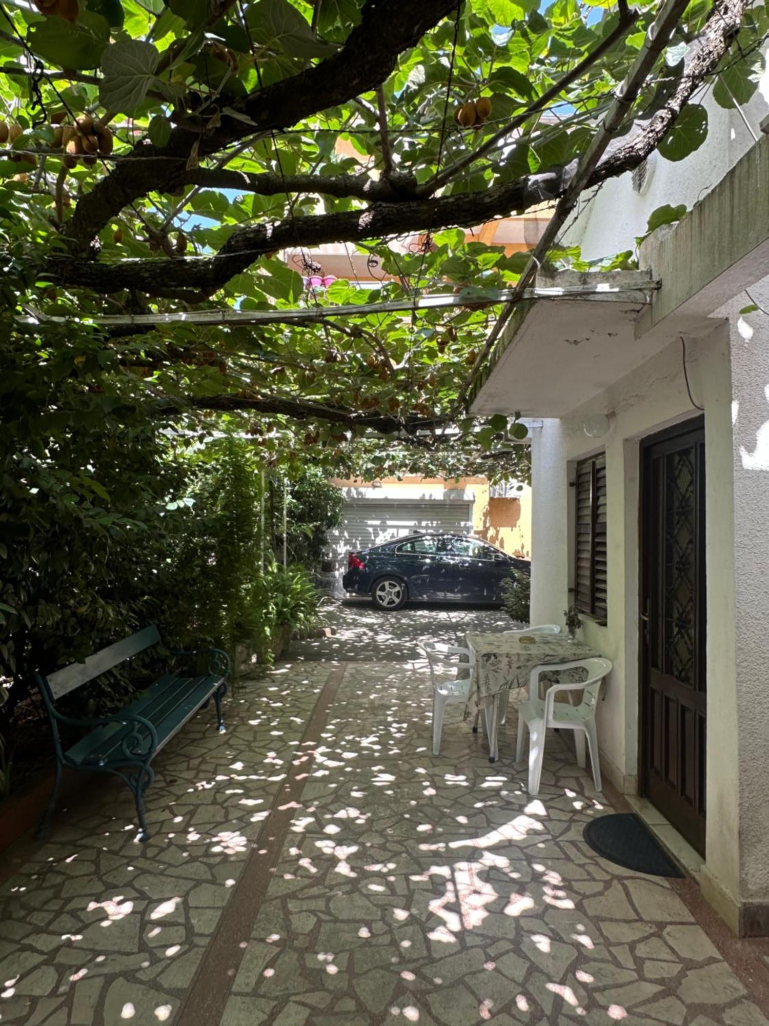 Astakos Apartments Budva Extérieur photo